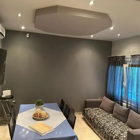 Apartment Marmari 1 *