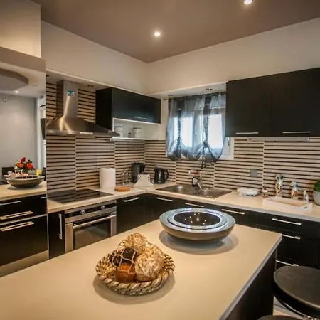 Marmari 1 Apartment